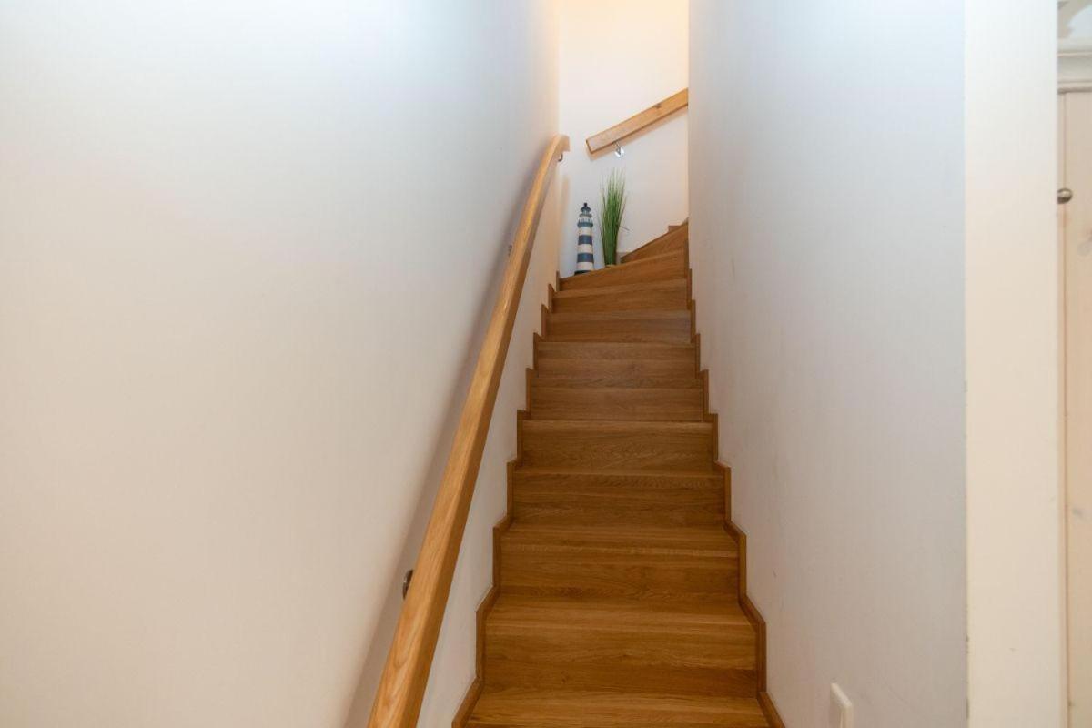 Haus-Wilhelmsplatz-Wohnung-Heimathafen 海利根港 外观 照片